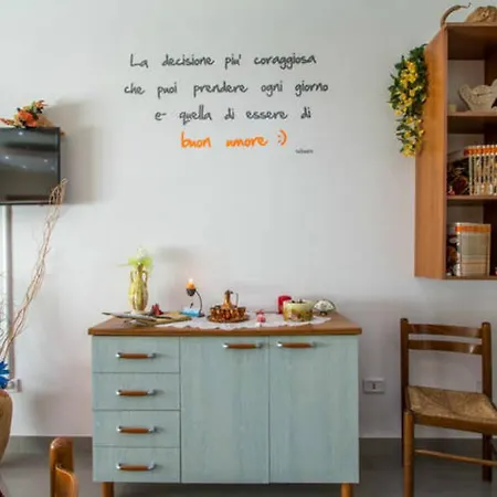 Lo Specchio Del Salento Alojamento de Acomodação e Pequeno-almoço Lecce