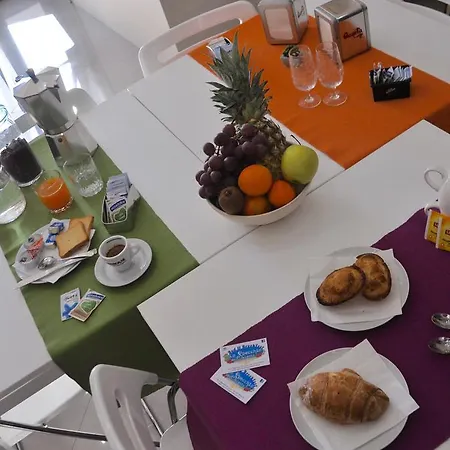 Lo Specchio Del Salento Alojamento de Acomodação e Pequeno-almoço